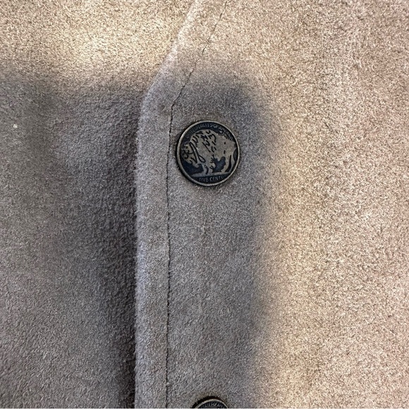 Men's Moon Shine Brad Paisley Tan Suede Vest - Picture 5 of 14